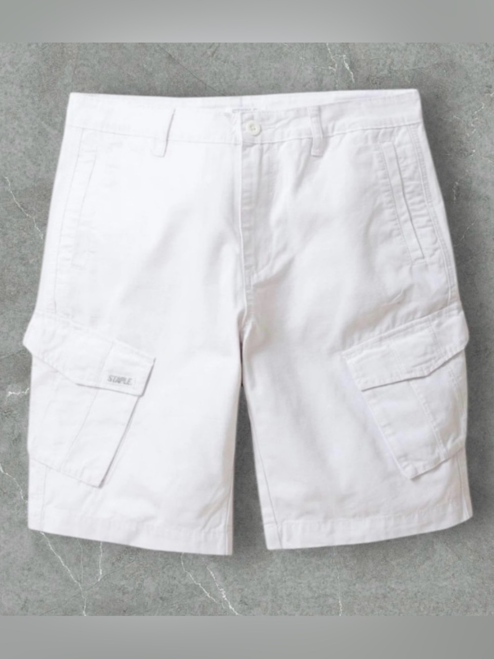 Staple Men’s White Cargo Shorts Utility Pockets NWT Size 42
